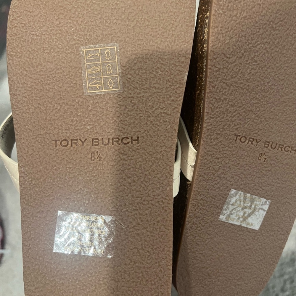 NEW Tory Burch Cloud Sandals - Picture 6 of 6